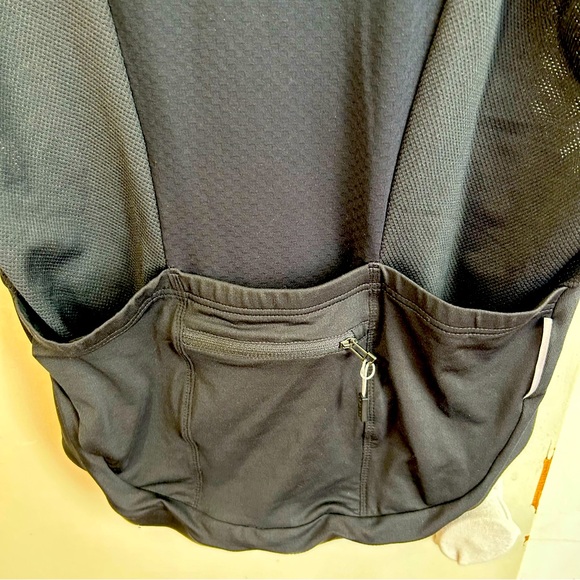 NWT Men’s Mavic Ksyrium Pro Short Sleeve Cycling Jersey. Black & Grey. Size XL. - Picture 5 of 9